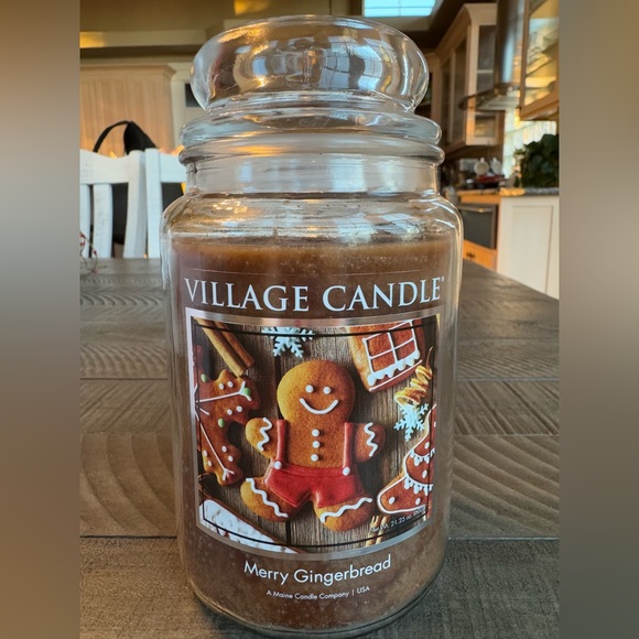 Village Candle - Merry Gingerbread Scent Large Gingerbread Jar Candle (NEW) - Picture 1 of 9